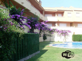 Отель Apartamento Cala Montgó  Ла-Эскала